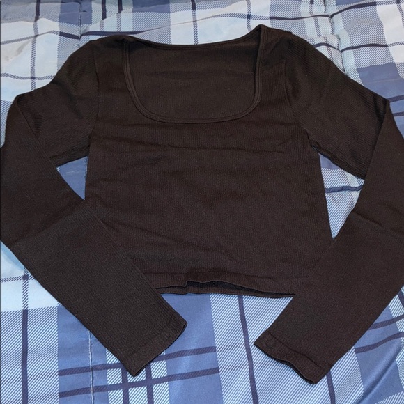 NWT OQQ 2 Piece Crop Tops Long Sleeve Square Neck Underscrubs Stretch Fitted - Picture 4 of 5